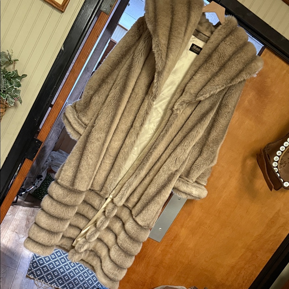 Luxurious Faux Fur Hooded Coat - Tan